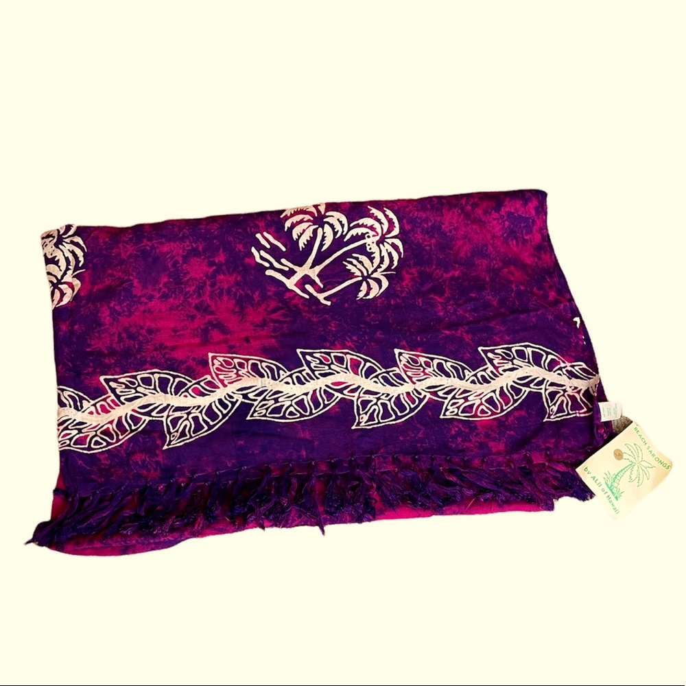 NWT Beach Saraong by Alii Hawaii Purple and Pink with Palm Trees and Floral